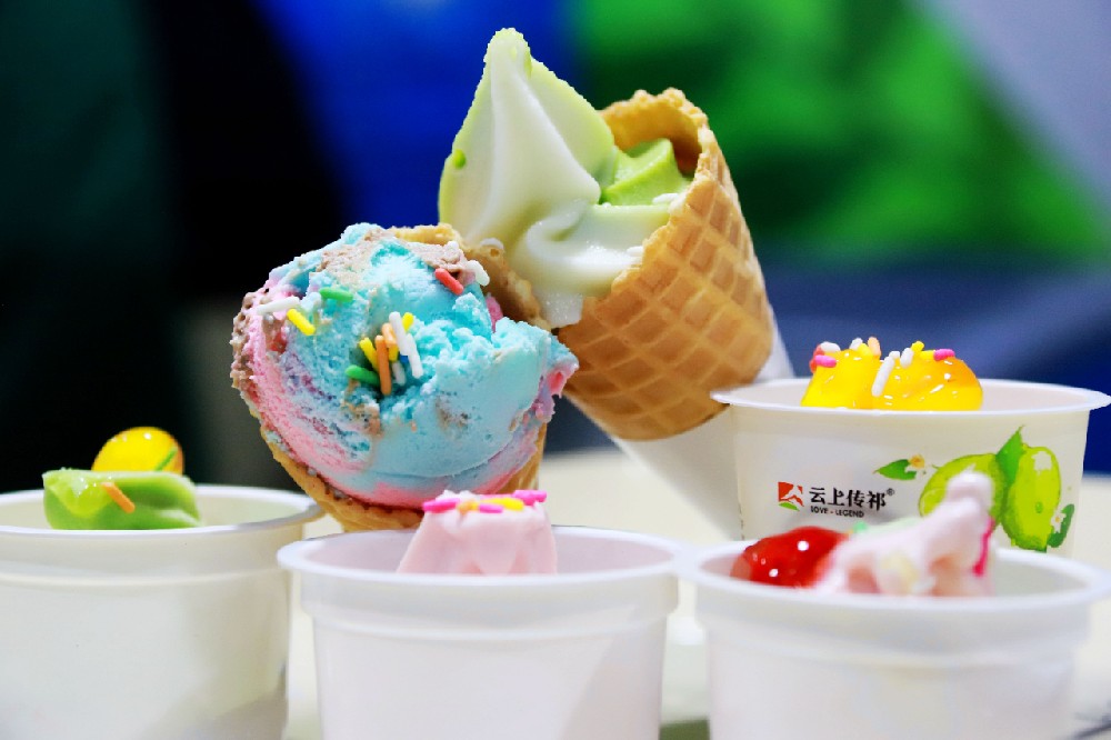 传祁鲜奶冰淇淋：不仅是冰淇淋，更是夏日里的诗与远方