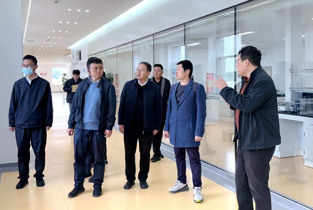微信图片_2025-10-25_083909_835.jpg