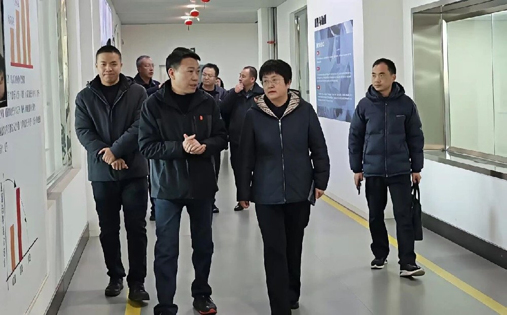 张掖市副市长娄金华到甘肃传祁乳业调研