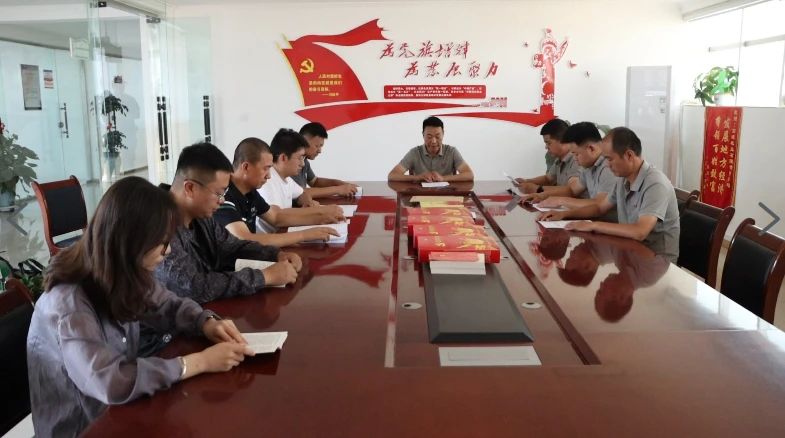 甘肃前进现代农业发展集团“红色冷链先锋车队”：小货车承载大集团